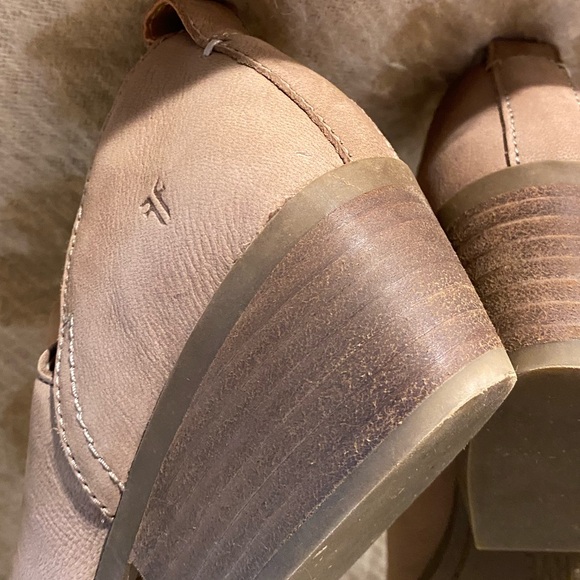 Frye 8.5 - Picture 7 of 8